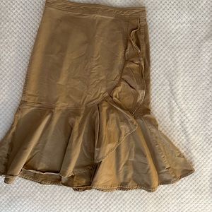 Khaki color skirt stretchy material from Ann Taylor size 4
